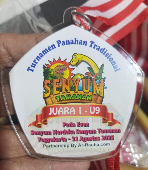 Medali Turnamen Panhan Tradisional