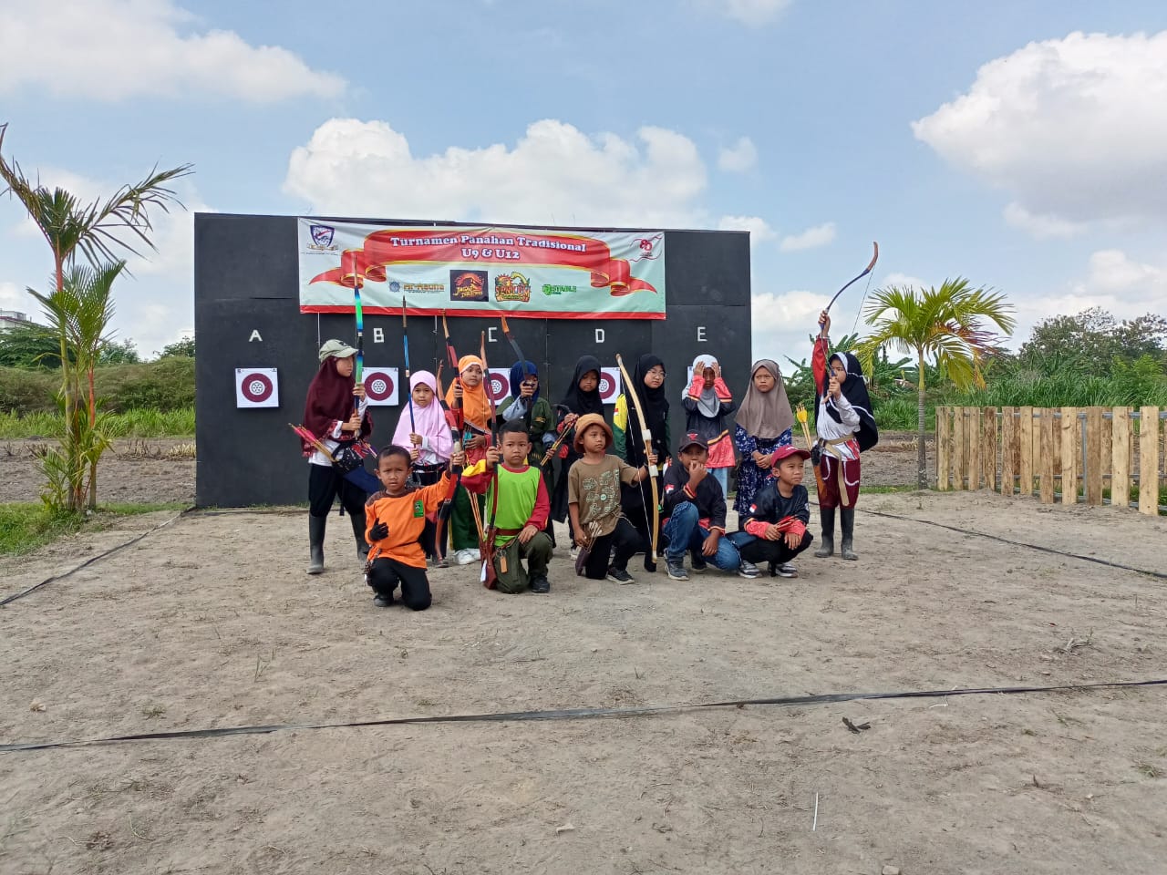 Peserta Panahan Tradisional U9 - U12